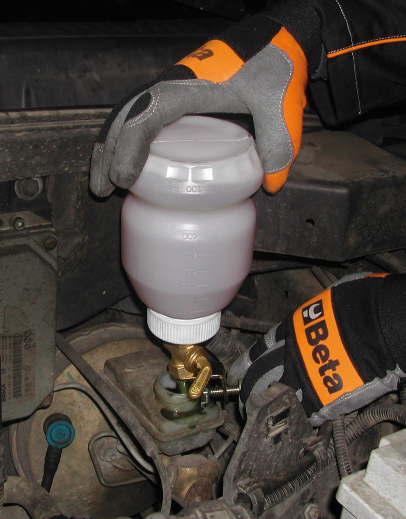 Brake Fluid Extractor 1.5L 5-11.5 Bar - Beta Tools 1467 - Image 3