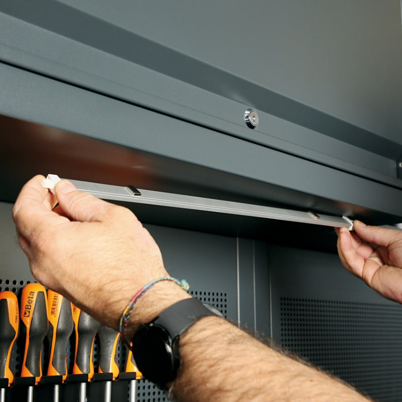 Aluminium Profile with LED Strip and Soft Touch Switch for RSC50, 50cm Length, 6.5W IP20, Includes 2 Cables, Magnetic Fixing - BetaRSC50 5000 RSC50/PLED-ST - Image 3