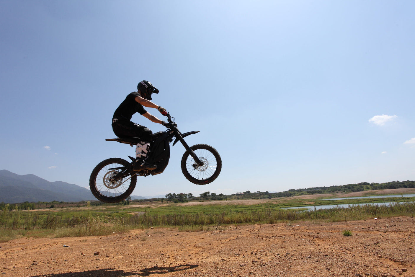 E Ride Pro SS 2.0 (19″): Experience Next-Level Off-Road Performance